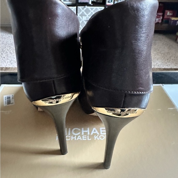 Michael Kors Open Toe Booties - Picture 2 of 4